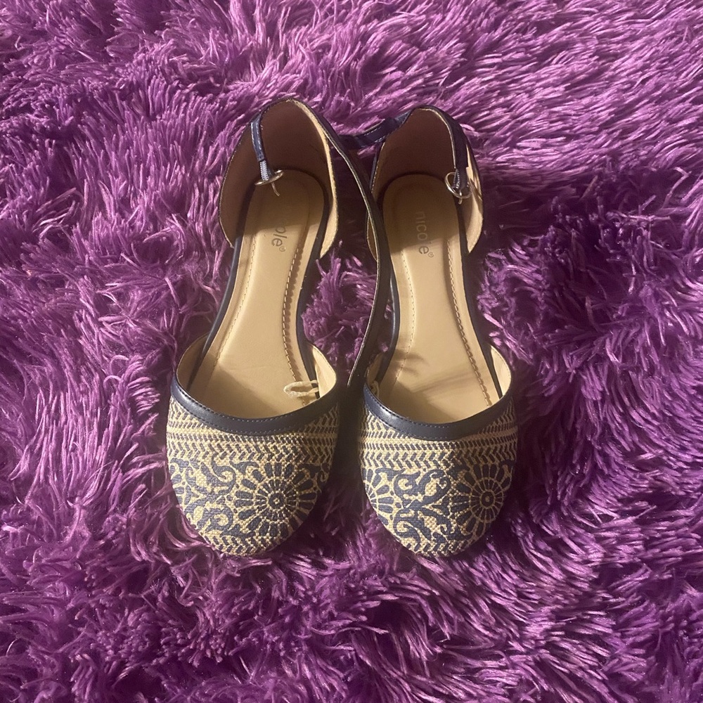 Flat shoes 🥿